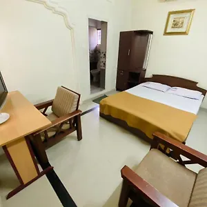  Guest house Rosh Tower